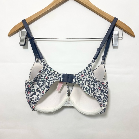 Victoria’s Secret Bra Dream Angels Lined Demi Grey-Pink Cheetah Print 32DD - Picture 2 of 4